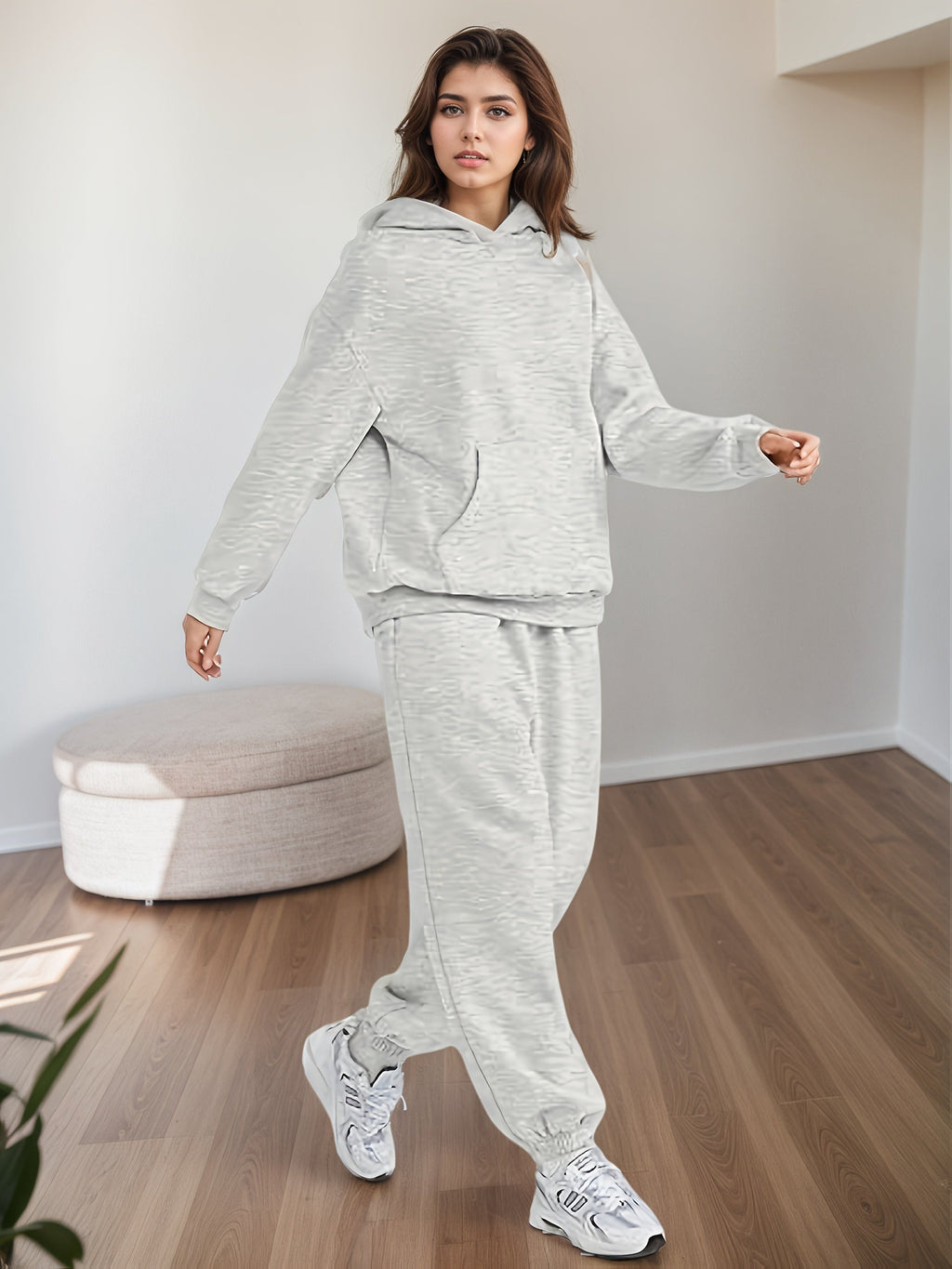 Lounge Set – Oversized Hoodie & Baggy Sweatpants