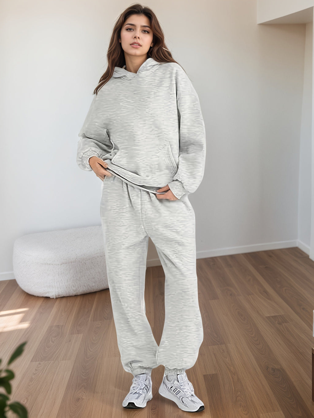 Lounge Set – Oversized Hoodie & Baggy Sweatpants
